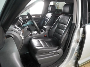 Внедорожник Volkswagen Touareg 2007 года, 879000 рублей, Воронеж