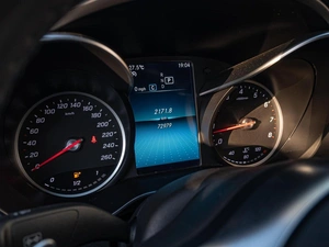 Седан Mercedes-benz C-класс 2019 года, 2925000 рублей, Краснодар