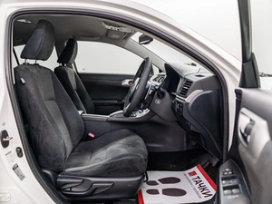 Хетчбэк Lexus CT 2012 года, 1349000 рублей, Красноярск