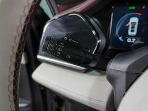 Внедорожник Geely Monjaro 2023 года, 3199000 рублей, Воронеж