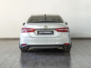 Седан Toyota Camry 2022 года, 2799000 рублей, Саратов