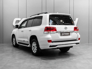 Внедорожник Toyota Land Cruiser 2016 года, 5249000 рублей, Тюмень
