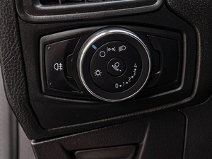 Хетчбэк Ford Focus 2011 года, 695000 рублей, Краснодар