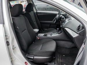 Хетчбэк Mazda 3 2012 года, 1190000 рублей, Краснодар