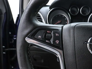 Внедорожник Opel Mokka 2014 года, 959000 рублей, Красноярск