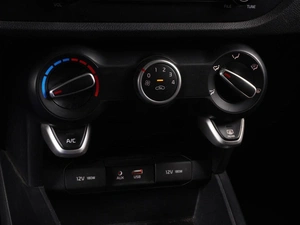 Седан Kia Rio 2018 года, 1275000 рублей, Минеральные Воды