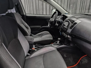 Внедорожник Mitsubishi Outlander 2010 года, 999000 рублей, Красноярск