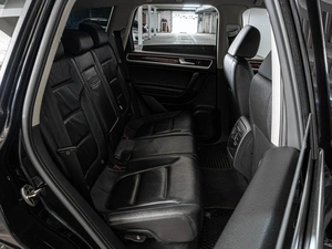 Внедорожник Volkswagen Touareg 2011 года, 1855000 рублей, Ставрополь