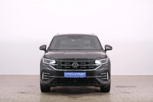 Внедорожник Volkswagen Tayron 2023 года, 4199000 рублей, Омск
