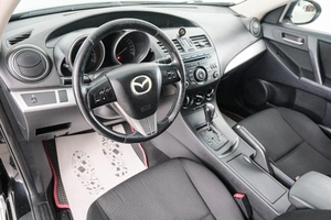 Хетчбэк Mazda 3 2011 года, 869000 рублей, Красноярск