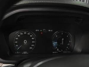Внедорожник Volvo XC60 2018 года, 3224000 рублей, Ставрополь