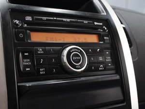 Внедорожник Nissan X-Trail 2011 года, 1275000 рублей, Омск