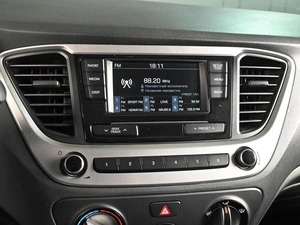 Седан Hyundai Solaris 2017 года, 1349000 рублей, Аксай