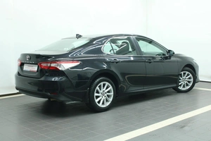 Седан Toyota Camry 2021 года, 2790000 рублей, Красноярск