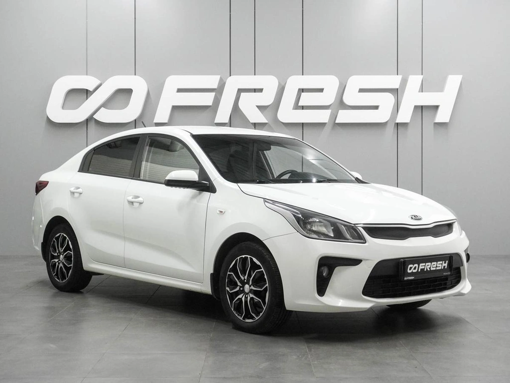 Седан Kia Rio 2018 года, 1349000 рублей, Воронеж