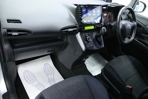 Минивэн Toyota Wish 2011 года, 1358000 рублей, Солонцы