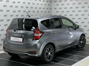 Хетчбэк Nissan Note 2018 года, 900000 рублей, Красноярск