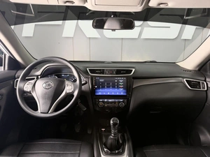 Внедорожник Nissan X-Trail 2015 года, 1470000 рублей, Нижневартовск