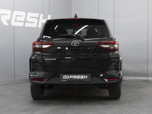 Внедорожник Toyota Raize 2021 года, 1610000 рублей, Омск