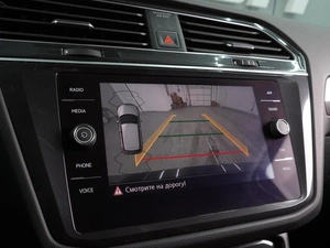 Внедорожник Volkswagen Tiguan 2018 года, 2369000 рублей, Воронеж