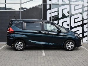 Минивэн Honda Freed 2018 года, 1770000 рублей, Краснодар