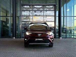 Внедорожник Toyota RAV4 2016 года, 2200000 рублей, Уфа
