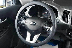 Внедорожник Kia Sportage 2015 года, 1599000 рублей, Тюмень