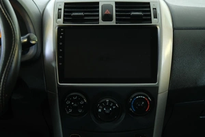 Седан Toyota Corolla 2007 года, 859000 рублей, Омск