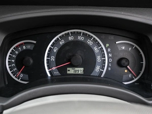 Минивэн Toyota Isis 2009 года, 1169000 рублей, Кирилловка