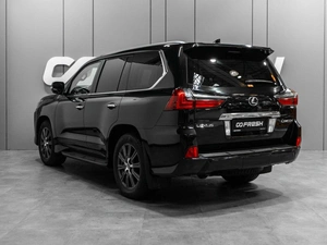 Внедорожник Lexus LX 2017 года, 7500000 рублей, Тюмень
