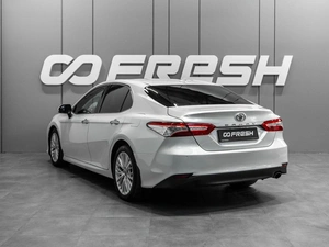 Седан Toyota Camry 2018 года, 2799000 рублей, Тюмень