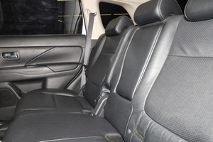 Внедорожник Mitsubishi Outlander 2014 года, 1899000 рублей, Новосибирск