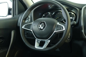 Хетчбэк Renault Sandero 2019 года, 1459000 рублей, Омск