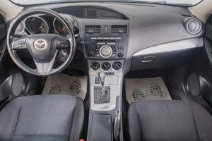 Седан Mazda 3 2011 года, 989000 рублей, Томск