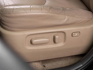 Внедорожник Toyota RAV4 2012 года, 1249000 рублей, Тюмень