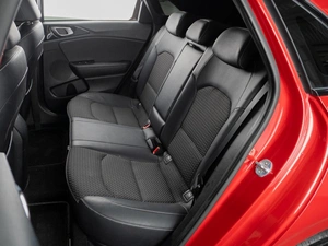 Хетчбэк Kia Ceed 2018 года, 1749000 рублей, Тюмень