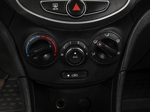 Седан Hyundai Solaris 2015 года, 779000 рублей, Ставрополь
