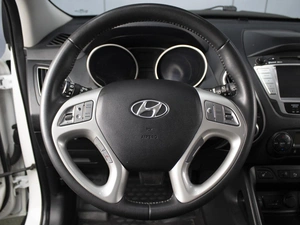 Внедорожник Hyundai ix35 2012 года, 1330000 рублей, Омск
