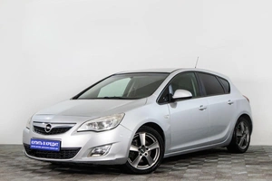 Хетчбэк Opel Astra 2011 года, 649000 рублей, Сургут