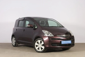Хетчбэк Toyota Ractis 2010 года, 999000 рублей, Новосибирск
