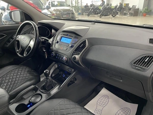 Внедорожник Hyundai ix35 2015 года, 1497000 рублей, Солонцы