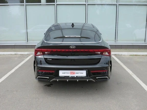 Седан Kia K5 2020 года, 2675000 рублей, Брянск