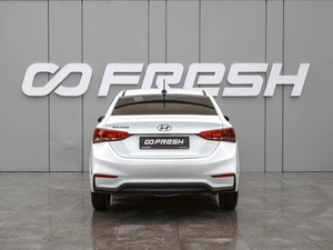 Седан Hyundai Solaris 2019 года, 950000 рублей, Краснодар