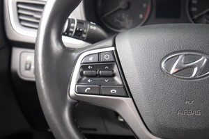 Седан Hyundai Solaris 2018 года, 1319000 рублей, Оренбург
