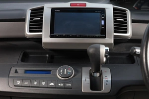 Минивэн Honda Freed 2015 года, 1339000 рублей, Новосибирск