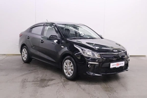 Седан Kia Rio 2018 года, 1550000 рублей, Брянск