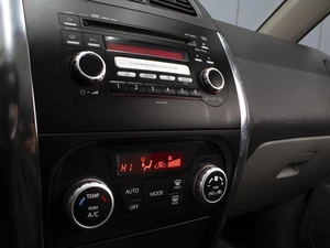 Внедорожник Suzuki SX4 2011 года, 830000 рублей, Омск