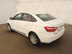 Седан ВАЗ (LADA) Vesta 2017 года, 800000 рублей, Орёл