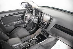Внедорожник Mitsubishi Outlander 2019 года, 1999000 рублей, Пермь