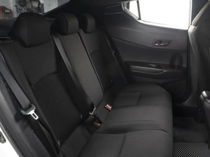 Внедорожник Toyota C-HR 2018 года, 1780000 рублей, Омск